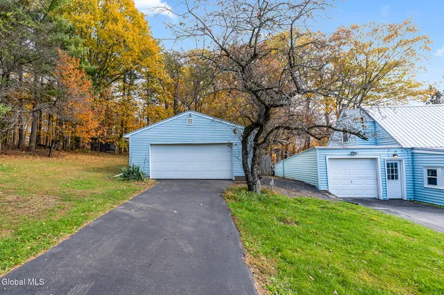 $250,000 | 2 Verda Avenue, New Scotland, NY 12041