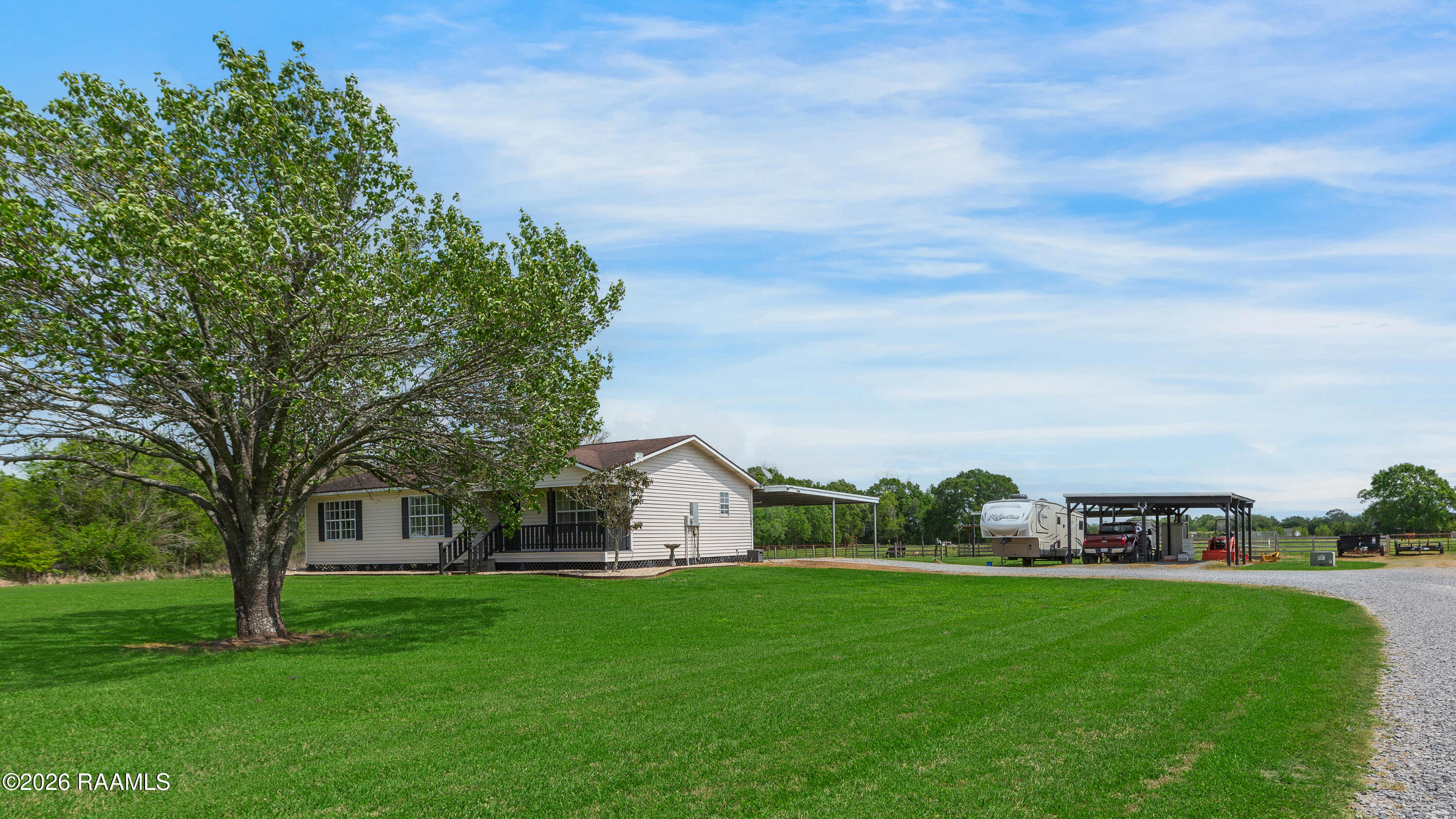 5117 Claude Viator Road New Iberia, LA 70560 - Photo 4 of 28 5117 Claude Viator New Iberia-4