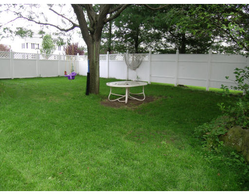 96 Bedford Road Woburn, MA 01801 - Photo 7 of 9 Gallery Image 7