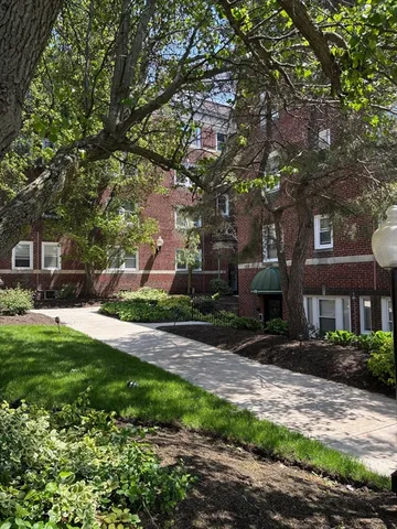 $1,750 | 107 Summer Street, Unit 313, Malden, MA 02148