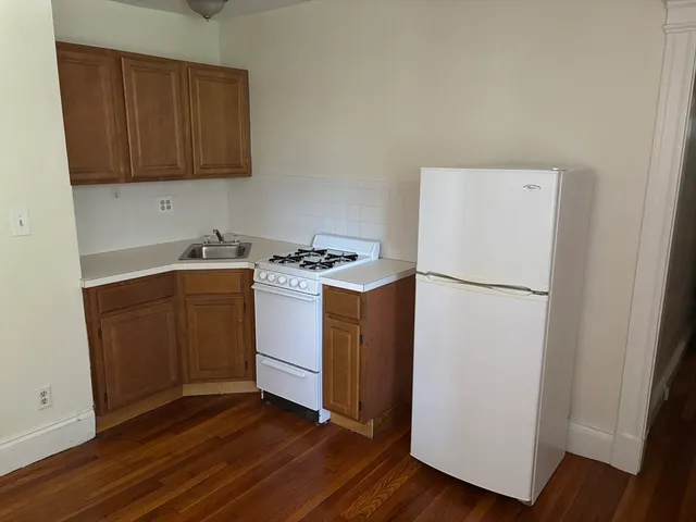 $1,750 | 107 Summer Street, Unit 313, Malden, MA 02148