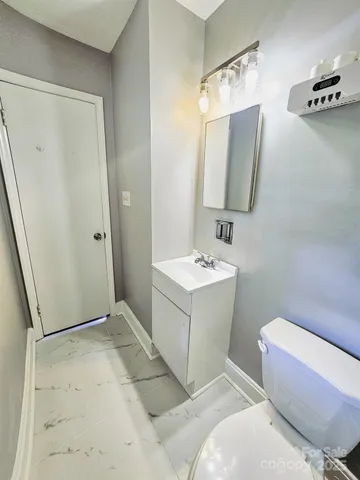 $500,000 | 3612 Winterfield Place, Charlotte, NC 28205