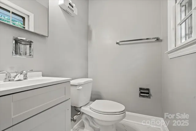 $500,000 | 3612 Winterfield Place, Charlotte, NC 28205