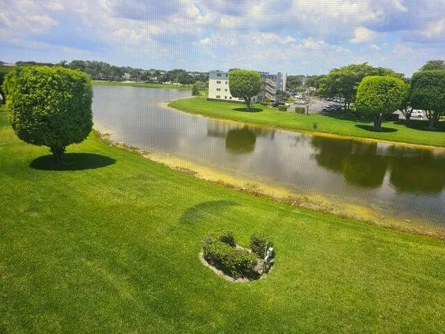 $1,600 | 4074 Cornwall East, Unit 4074, Boca Raton, FL 33434