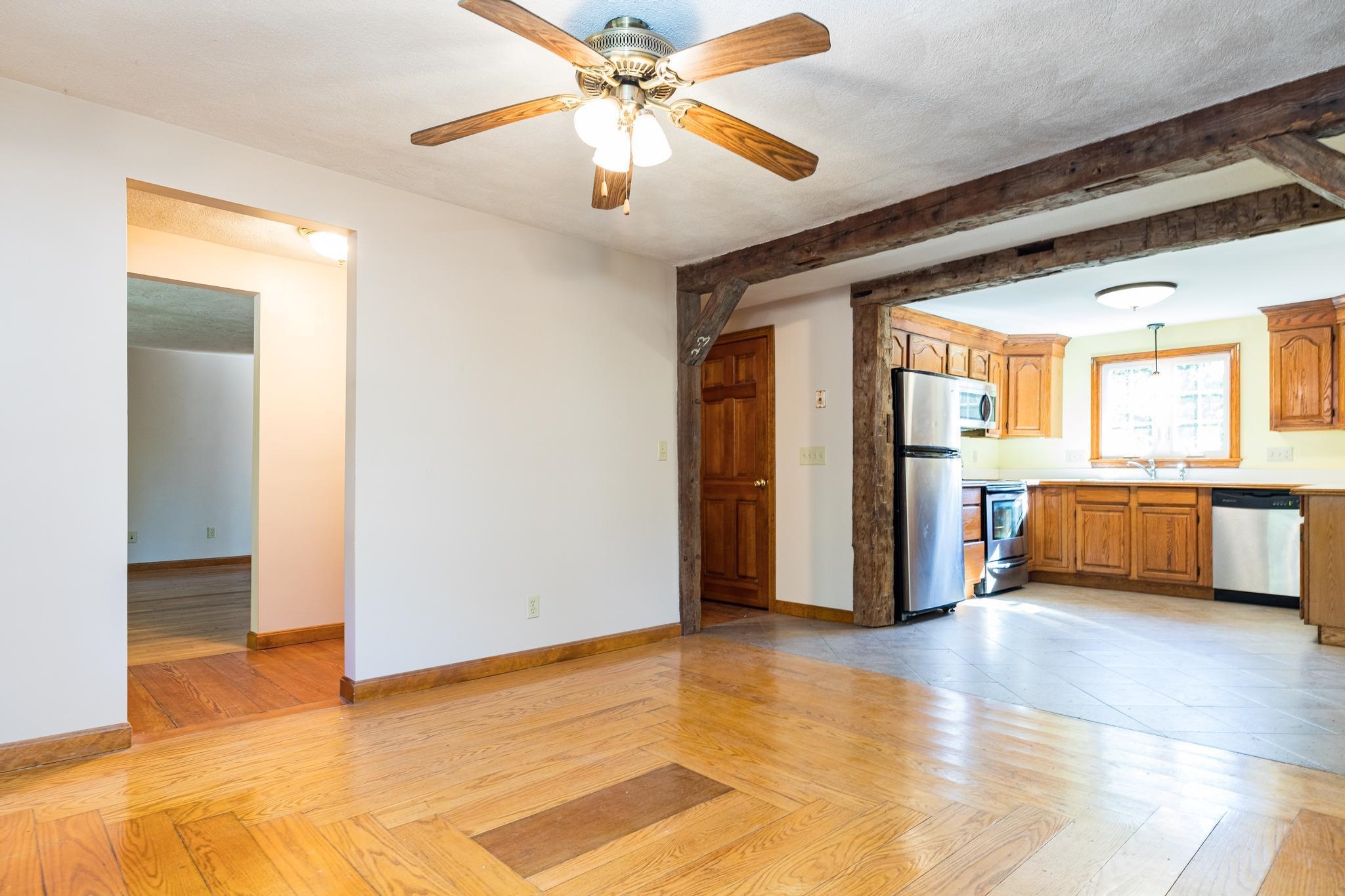 868 Raymond Road Chester, NH 03036 - Photo 17 of 32