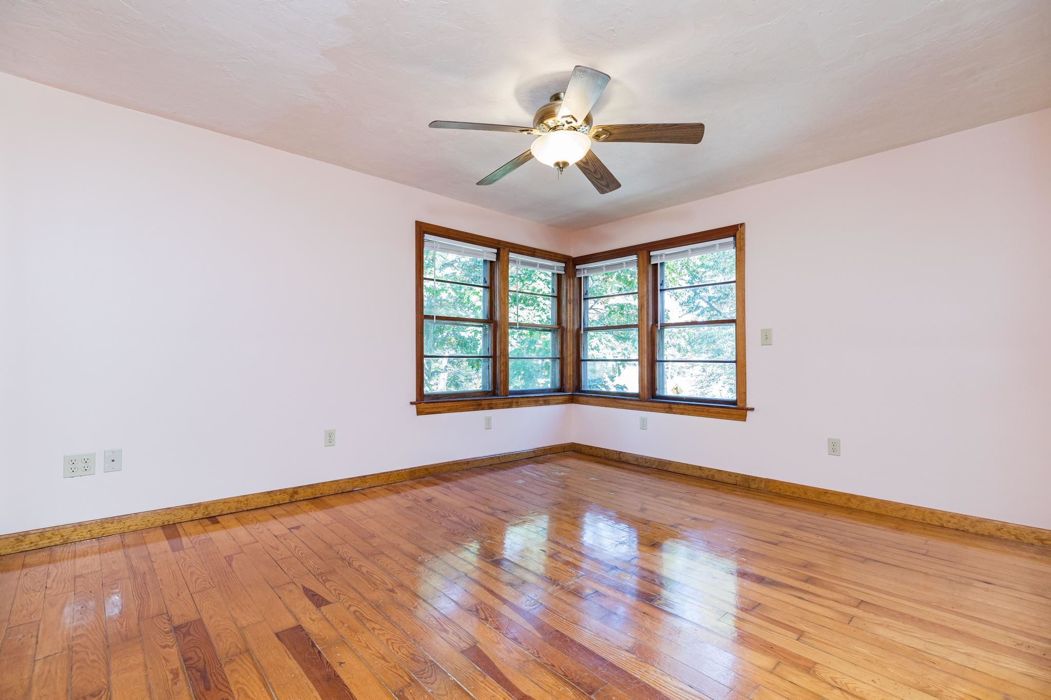 868 Raymond Road Chester, NH 03036 - Photo 26 of 32