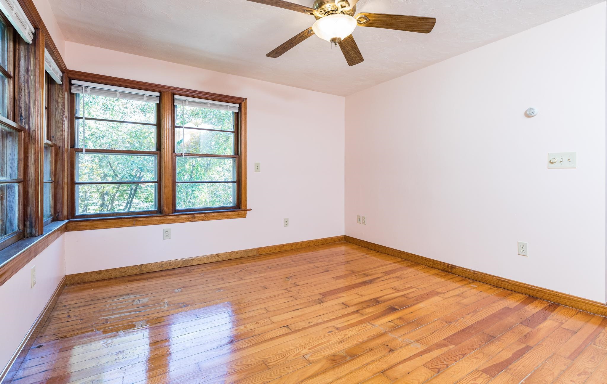 868 Raymond Road Chester, NH 03036 - Photo 27 of 32