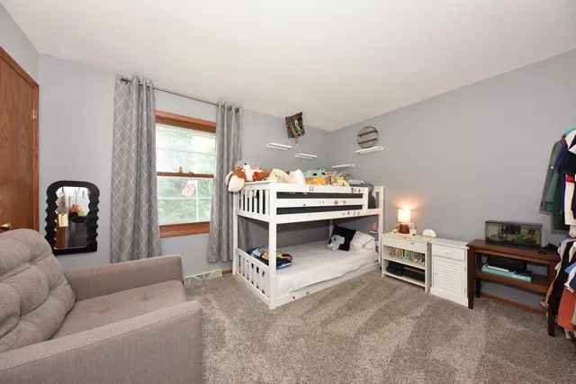 $570,000 | N67W33863 Loghouse Court, Oconomowoc, WI 53066