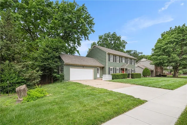 $624,900 | 9412 Delmar Street, Prairie Village, KS 66207