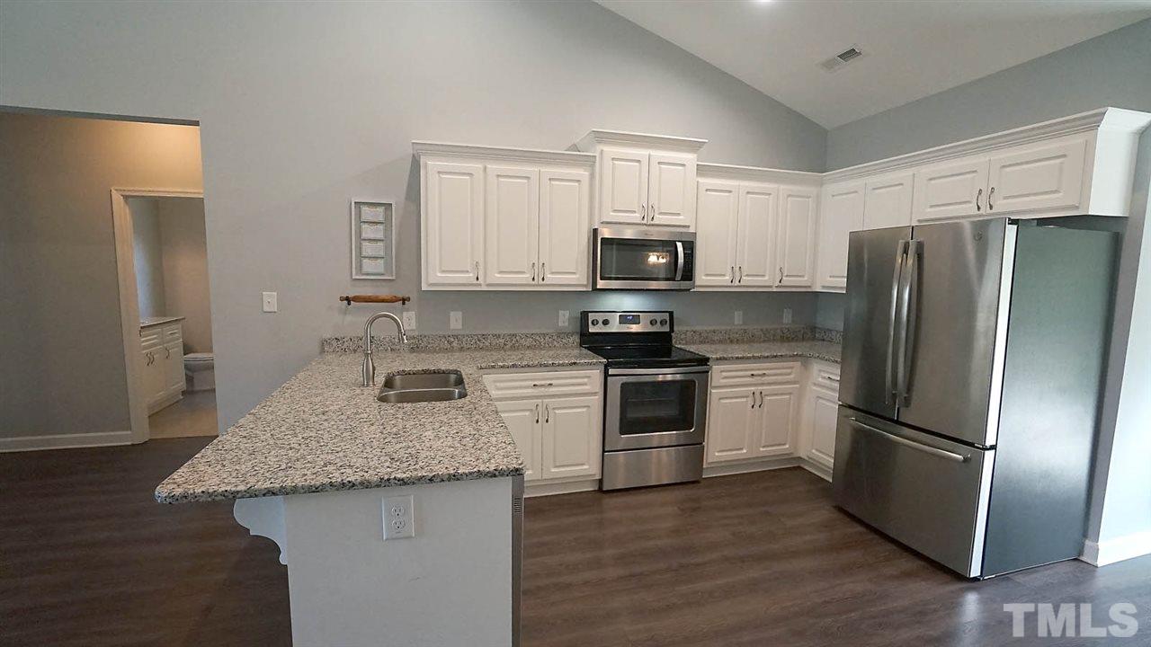 20 Timber Court Spring Hope, NC 27882 - Photo 7 of 21 Gallery Image 7