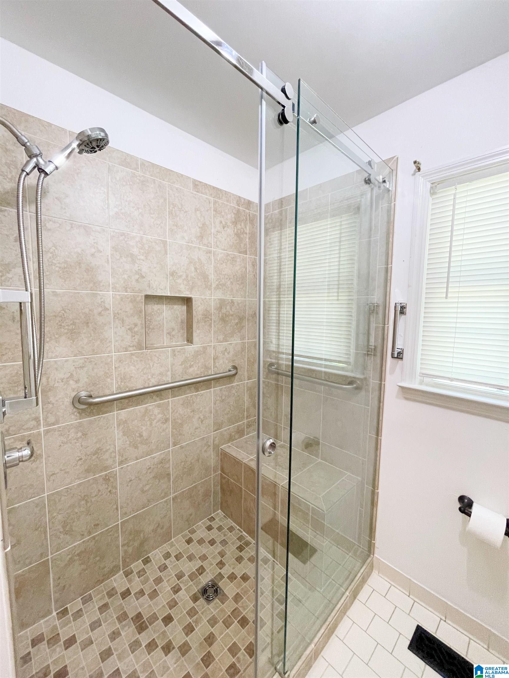 661 Elm Street Southwest Bessemer, AL 35022 - Photo 14 of 30