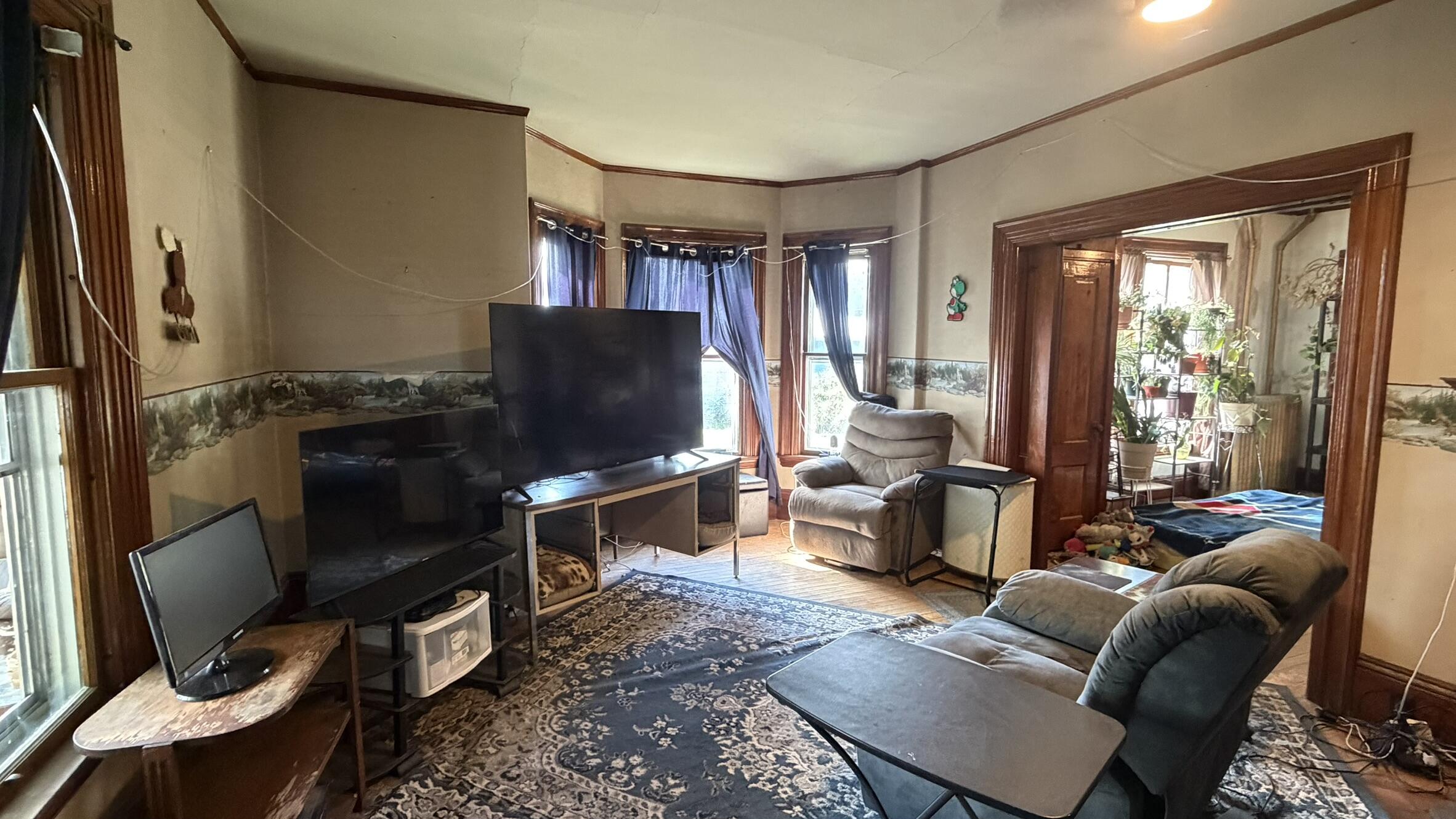 12 Park Street Milo, ME 04463 - Photo 2 of 36 living room