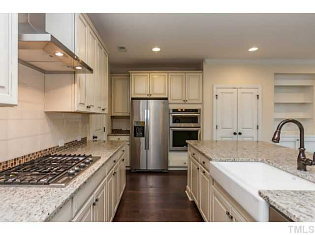 3917 Ivory Rose Lane Raleigh, NC 27612 - Photo 2 of 15 Kitchen