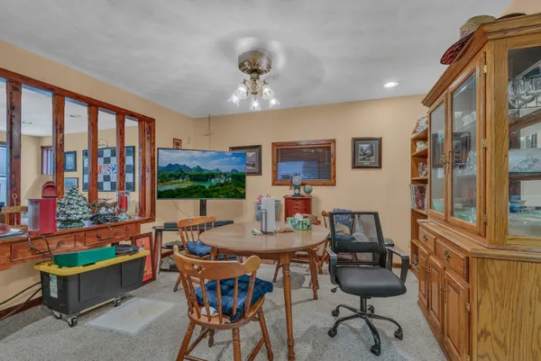 $989,000 | 1201 Livingston Highway, Byrdstown, TN 38549
