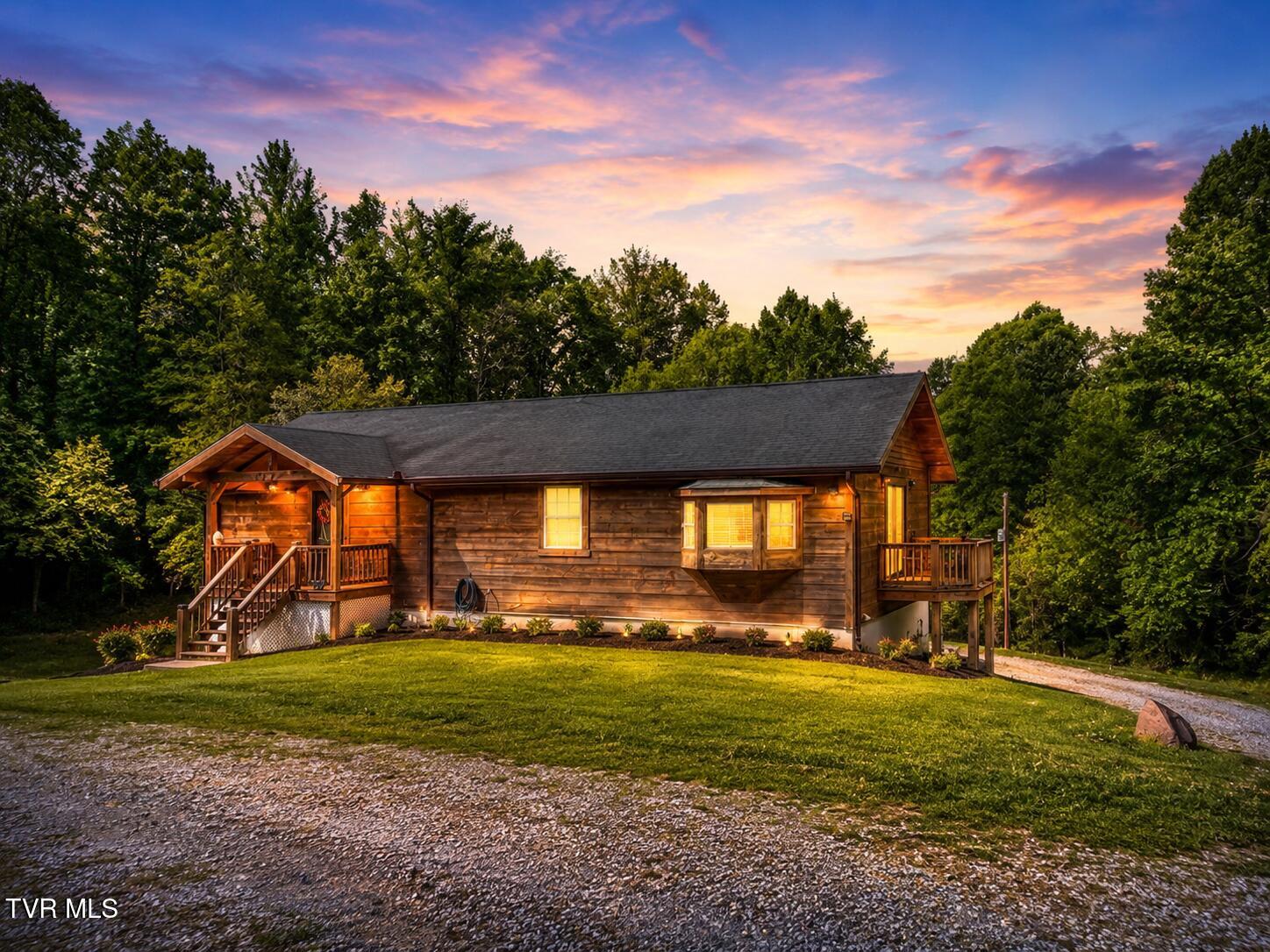 3205 Topper Road Hartford, TN 37753 - Photo 1 of 33 1