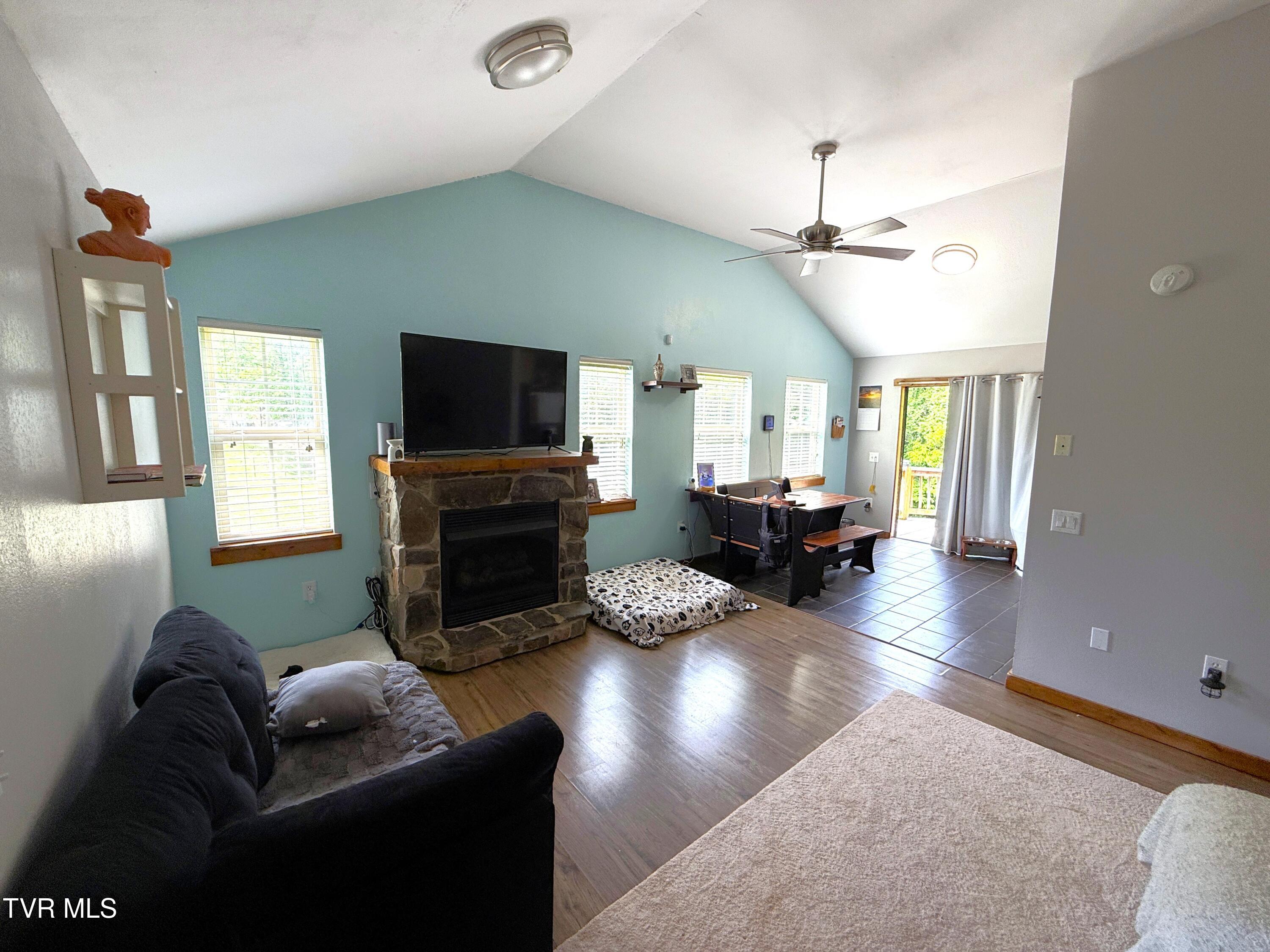3205 Topper Road Hartford, TN 37753 - Photo 7 of 33 7