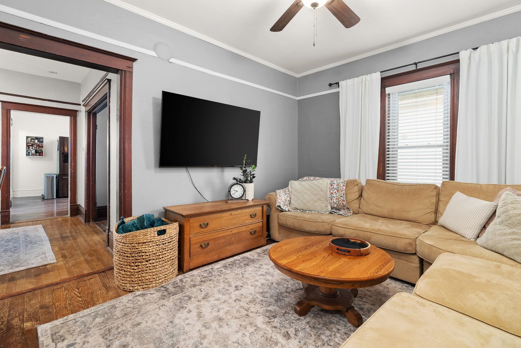 143 Columbus Street Sun Prairie, WI 53590 - Photo 4 of 32