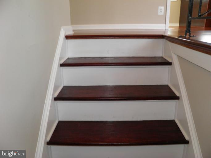 5405 Riga Street Clinton, MD 20735 - Photo 1 of 14 Interior (General)