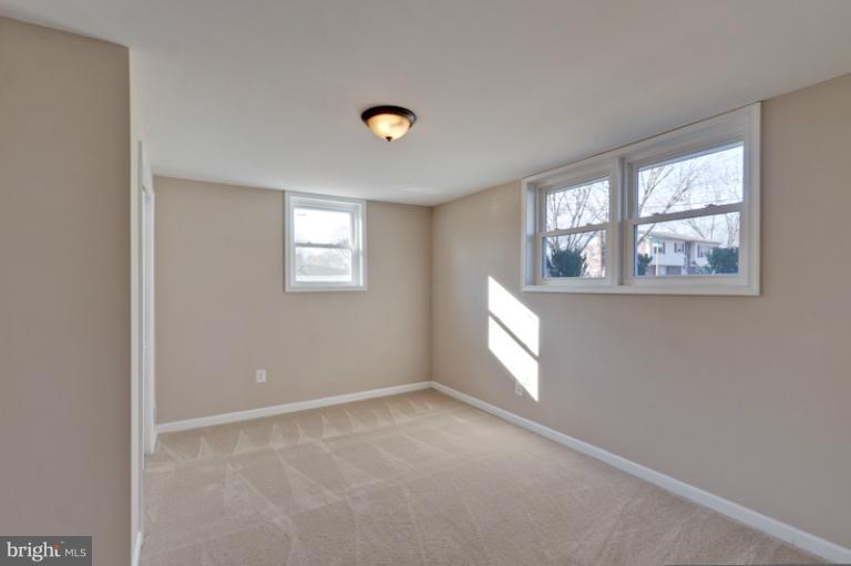 5405 Riga Street Clinton, MD 20735 - Photo 11 of 14 Interior (General)