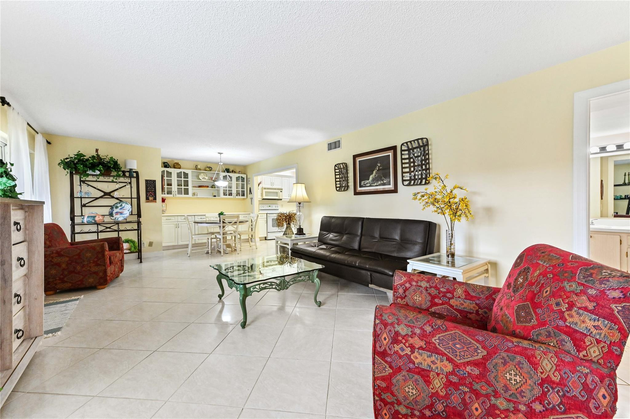 3560 Pine Needle Drive, Unit B2 Greenacres, FL 33463 - Photo 11 of 31 Photo 11