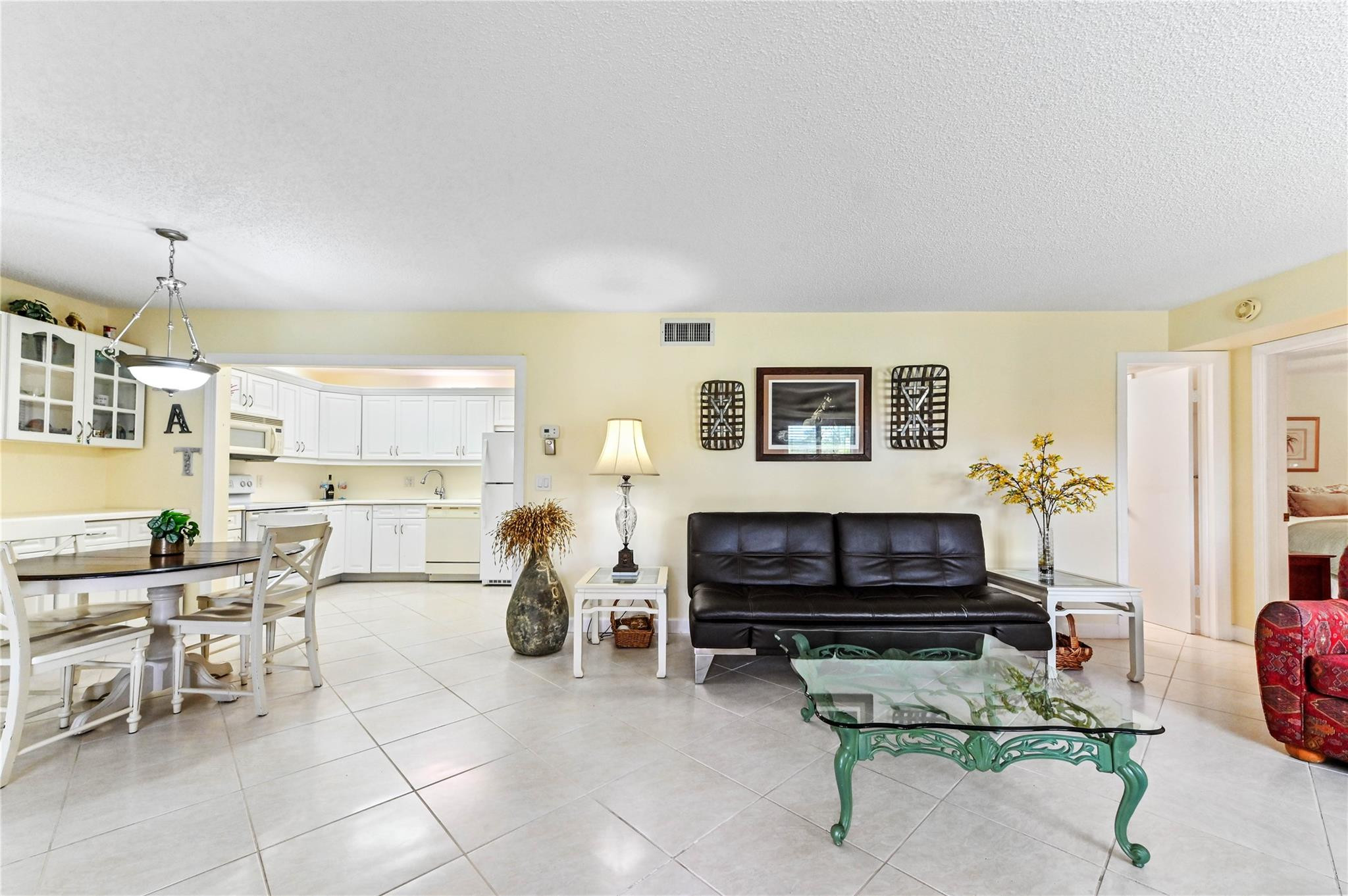 3560 Pine Needle Drive, Unit B2 Greenacres, FL 33463 - Photo 8 of 31 Photo 8