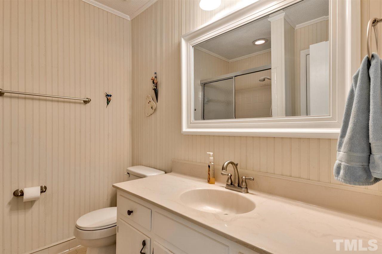 5829 Branchwood Road Raleigh, NC 27609 - Photo 13 of 30