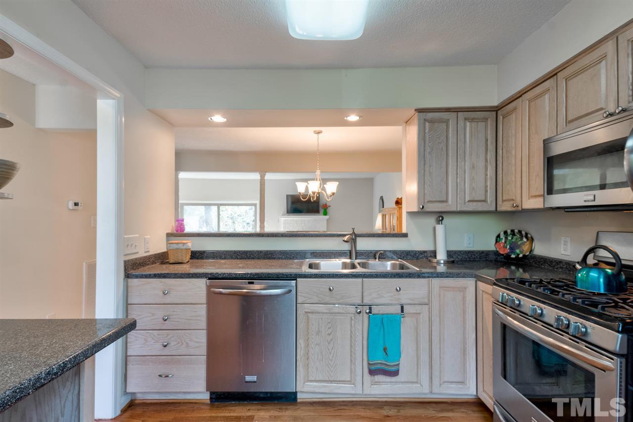 5829 Branchwood Road Raleigh, NC 27609 - Photo 5 of 30