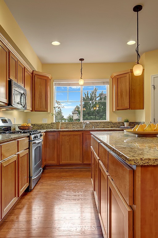 4601 Northeast 3rd Court, Unit B3 Renton, WA 98059 - Photo 4 of 17 Gallery Image 4