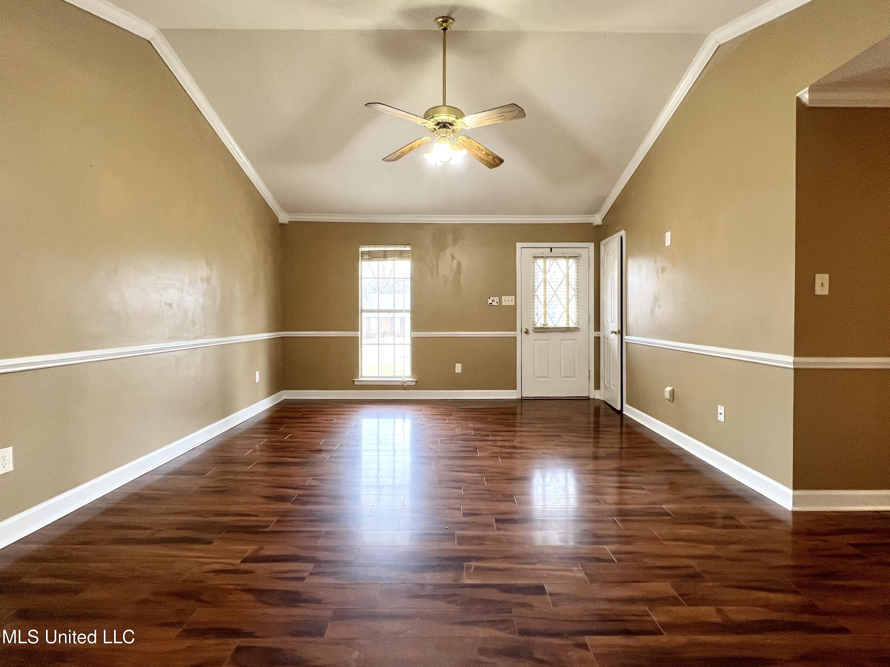 6325 Collinwood Road Horn Lake, MS 38637 - Photo 6 of 19 IMG_6150