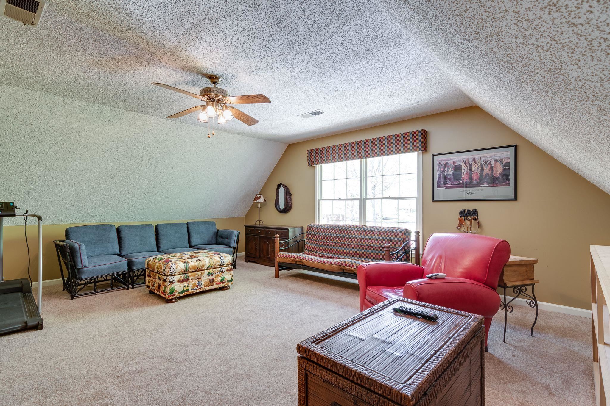 2164 Knoll Lane Germantown, TN 38138 - Photo 19 of 25 Gallery Image 19