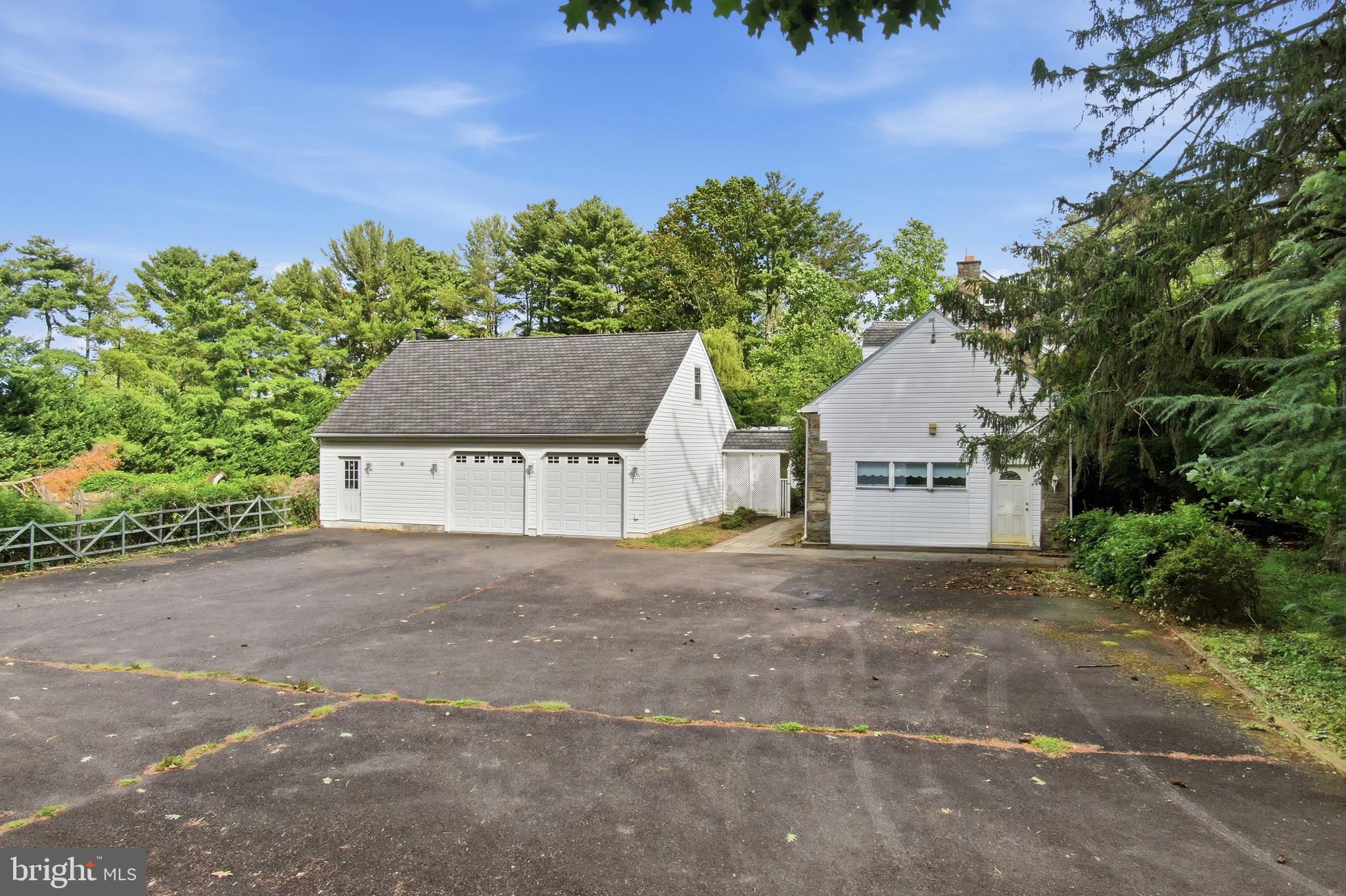 1801 County Line Road Huntingdon Valley, PA 19006 - Photo 4 of 23