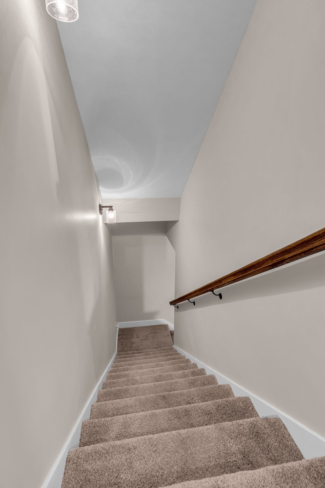 5574 Dowlen Road Cedar Hill, TN 37032 - Photo 37 of 59 a view of entryway