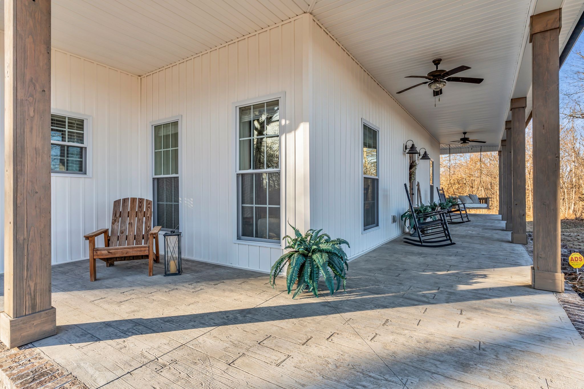 5574 Dowlen Road Cedar Hill, TN 37032 - Photo 9 of 59 a living room with furniture