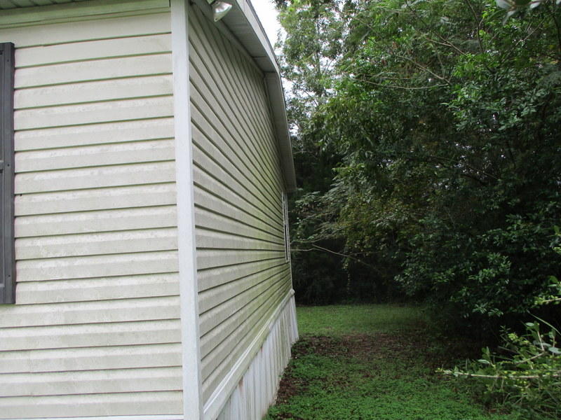 1901 Sexton Road DeFuniak Springs, FL 32433 - Photo 14 of 16 a view of outdoor space and yard