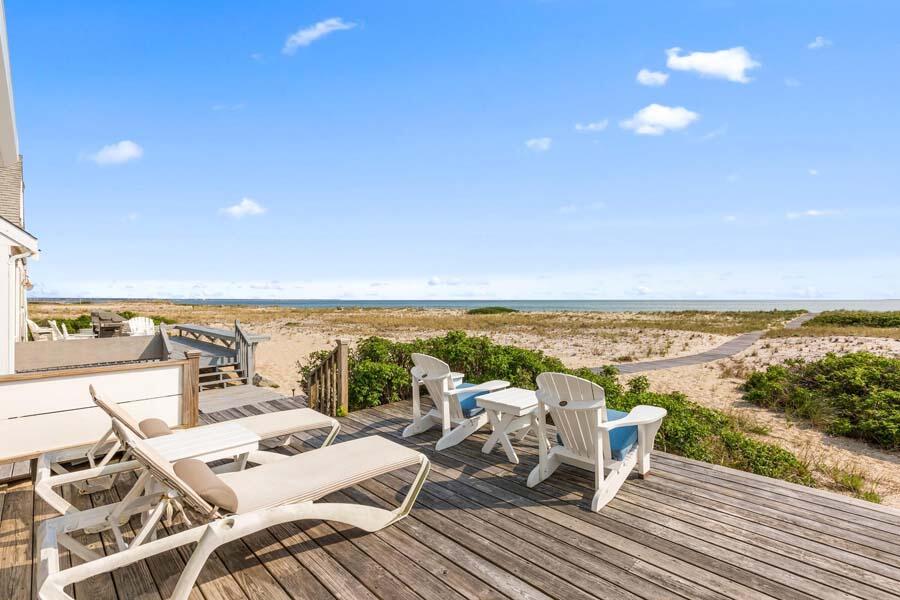 596 Shore Road, Unit 3 Truro, MA 02666 - Photo 25 of 37 a view of a terrace with city view