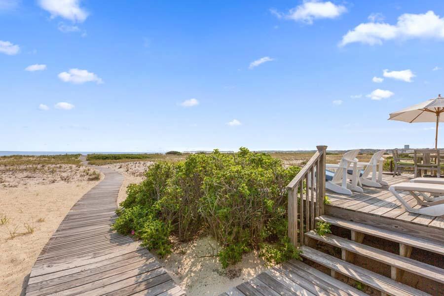 596 Shore Road, Unit 3 Truro, MA 02666 - Photo 30 of 37 a view of a city