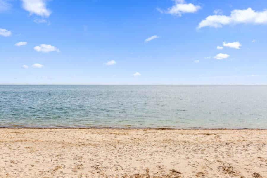 596 Shore Road, Unit 3 Truro, MA 02666 - Photo 33 of 37 a view of beach and ocean