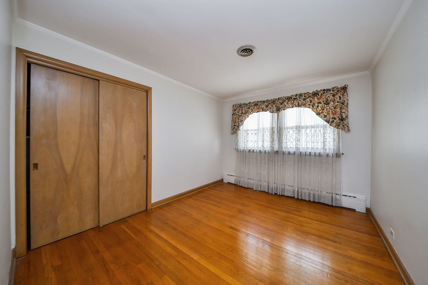1401 Brophy Avenue Park Ridge, IL 60068 - Photo 14 of 23 Gallery Image 14