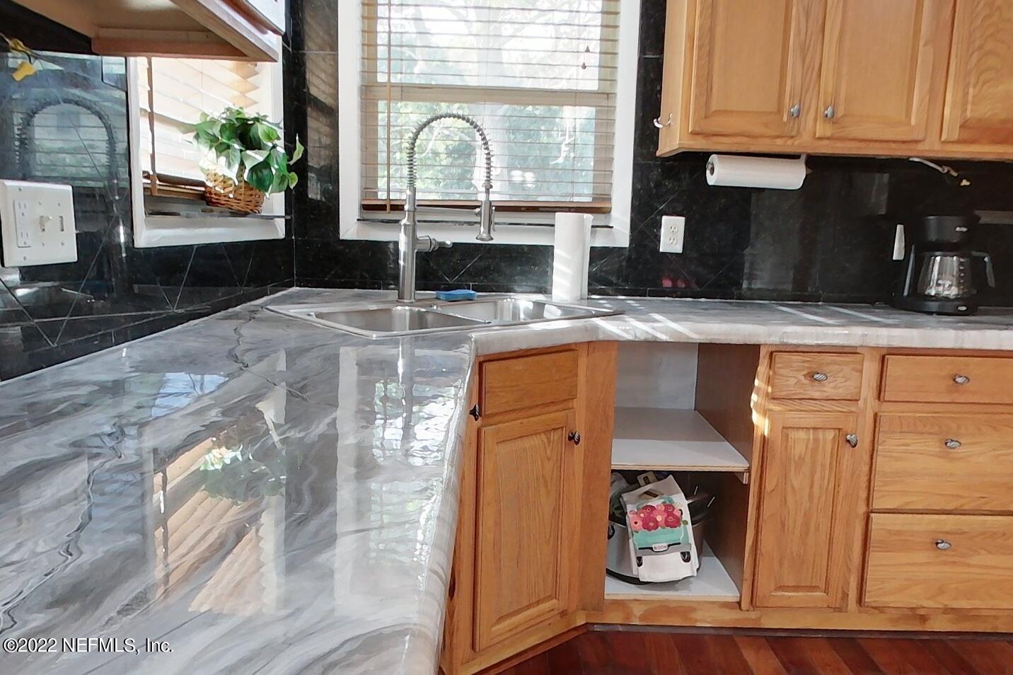 11572 Young Road Jacksonville, FL 32218 - Photo 15 of 36 Kitchen