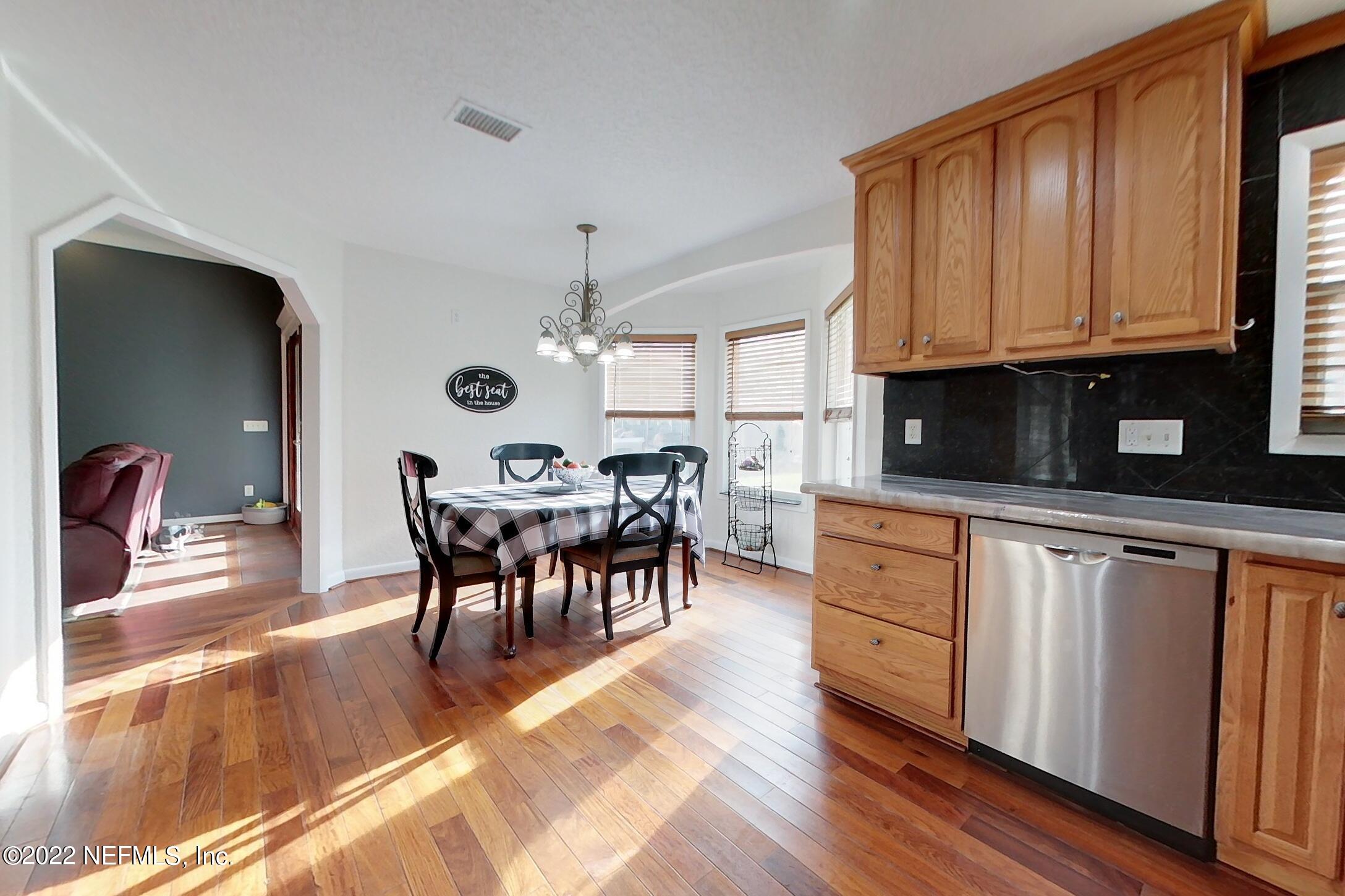 11572 Young Road Jacksonville, FL 32218 - Photo 17 of 36 Open kitchen