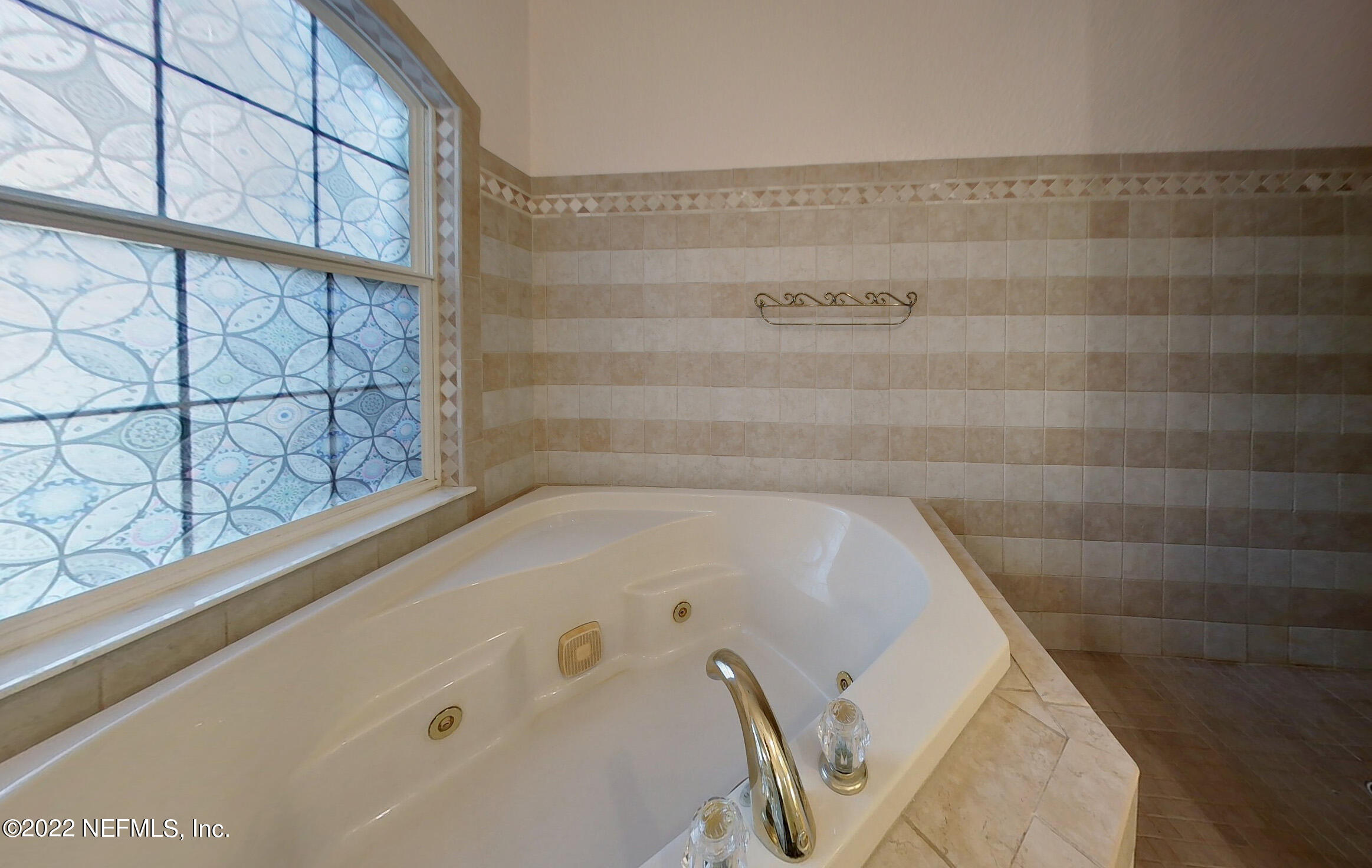 11572 Young Road Jacksonville, FL 32218 - Photo 31 of 36 3nd Garden Tub