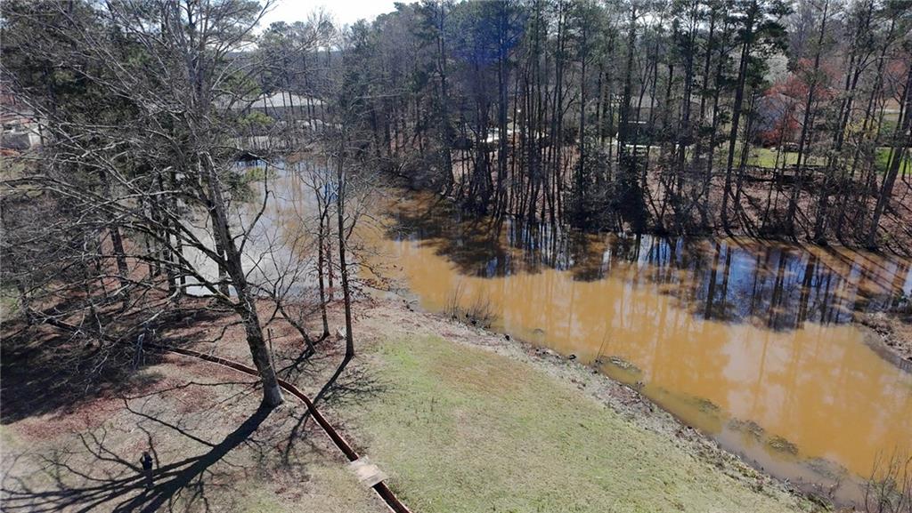 3602 Jones Mill Road Peachtree Corners, GA 30360 - Photo 33 of 35 a view of a yard of the house
