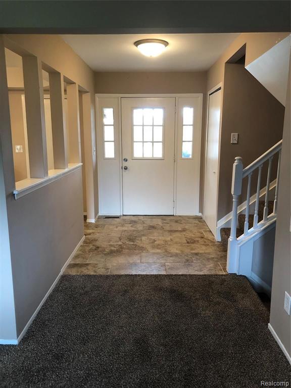 3697 Jennifer Drive Sterling Heights, MI 48310 - Photo 3 of 23