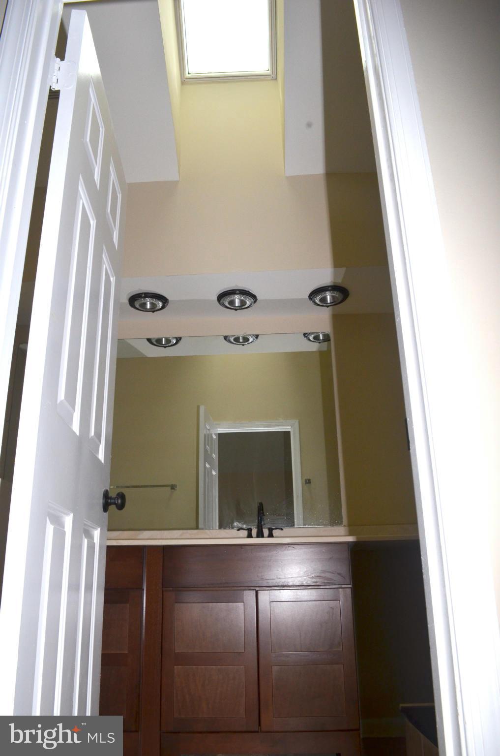 425 Rosier Road Fort Washington, MD 20744 - Photo 14 of 20 Detail of Skylight