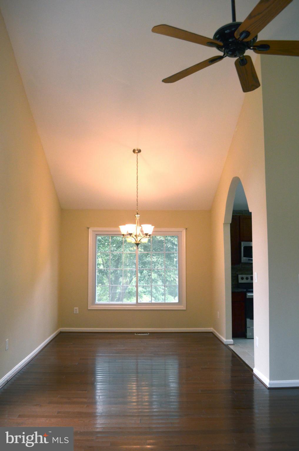 425 Rosier Road Fort Washington, MD 20744 - Photo 7 of 20 Dining Room