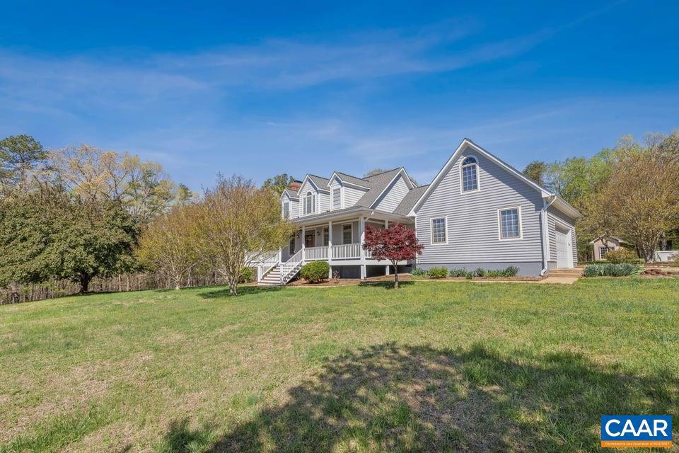 3627 Hardware Road Scottsville, VA 24590 - Photo 3 of 74