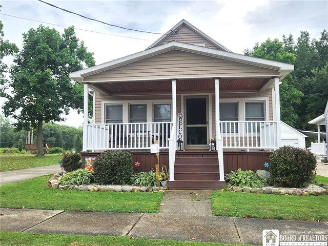 $210,000 | 267 King Street, Dunkirk, NY 14048