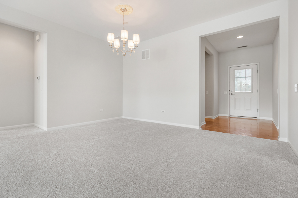 2982 Ravinia Circle Mundelein, IL 60060 - Photo 17 of 37