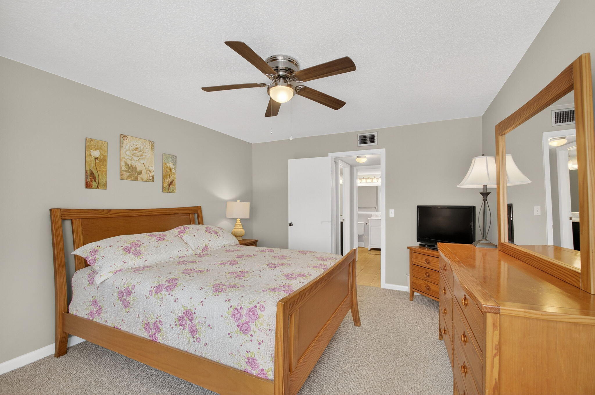 335 Pine Ridge Circle, Unit A2 Greenacres, FL 33463 - Photo 12 of 26 25-web-or-mls-DSC_4858