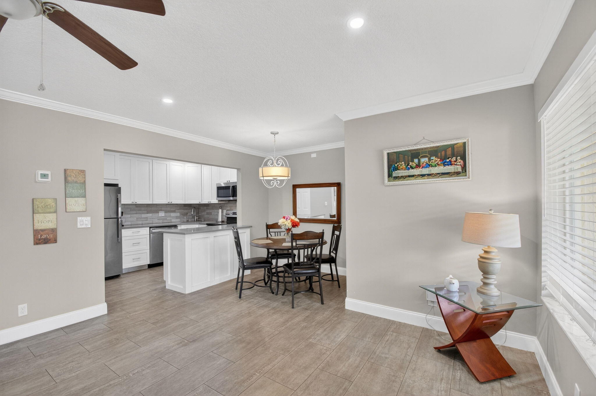 335 Pine Ridge Circle, Unit A2 Greenacres, FL 33463 - Photo 5 of 26 9-web-or-mls-DSC_4751